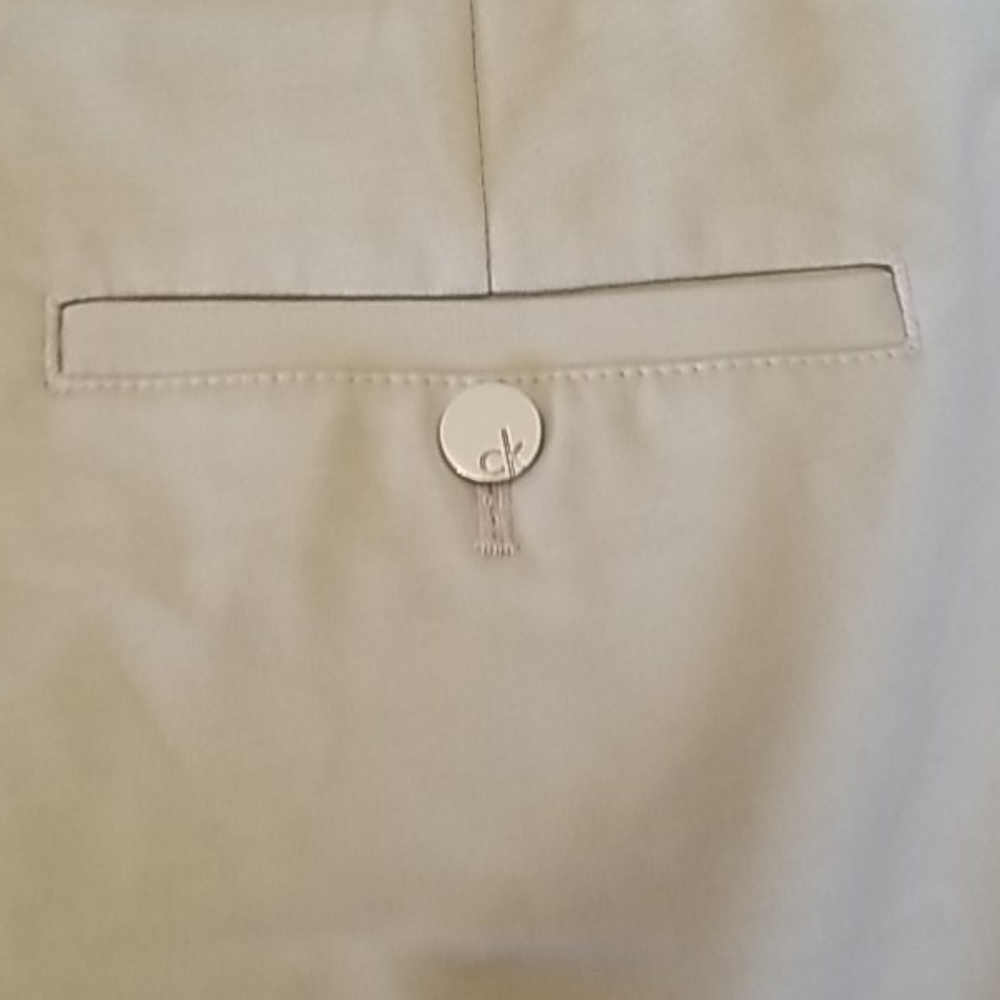 Calvin Klein (NWT) tan pant - Picture 5 of 7